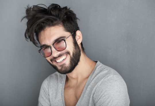 7 Awesome Haircuts for Men with Beards