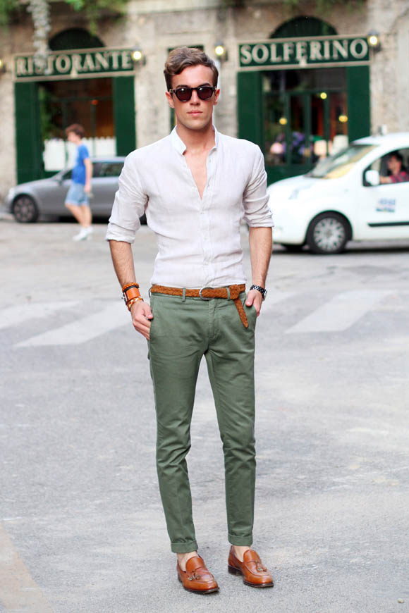 What to Wear With Grey Pants