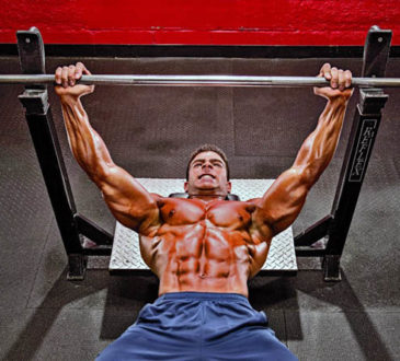 How Much Should I Be Able to Bench Press