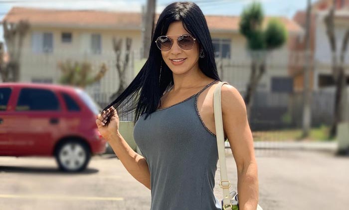 Eva Andressa Height